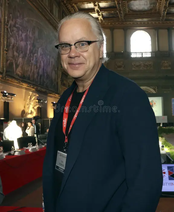 Tim Robbins - Luxury Fashion, Best Sneakers and Modern Style Influence