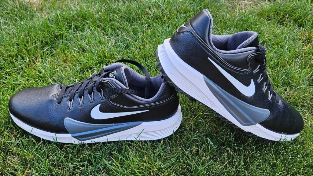 Best Spiked Golf Shoes for Men with Maximum Course Grip