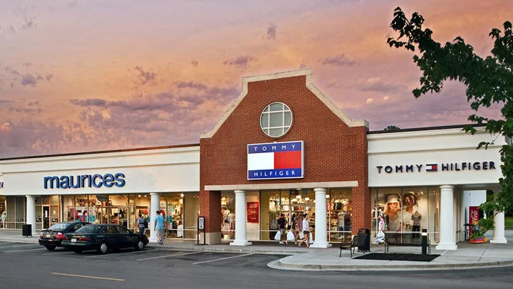 Calhoun Outlet Marketplace — Calhoun