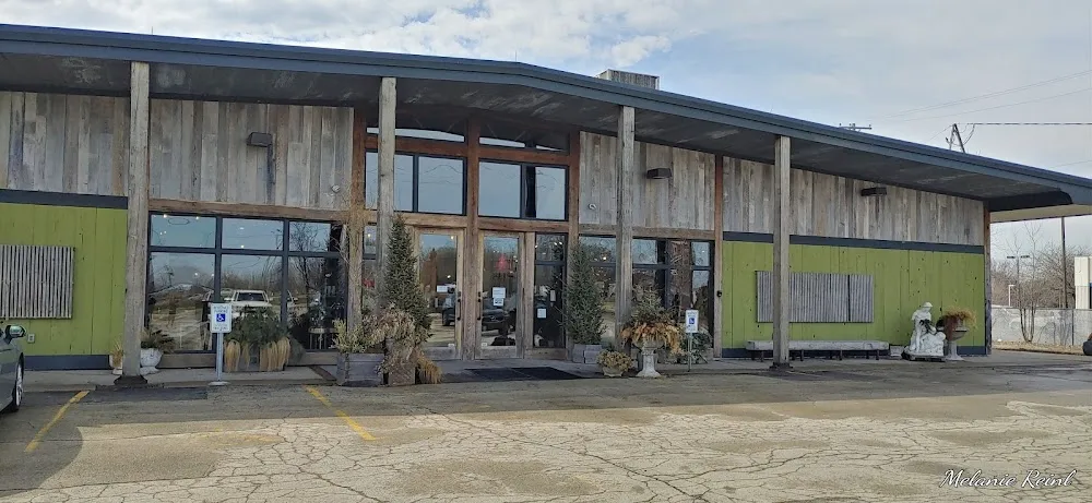 Urban Vibe Outlet — Anchorage