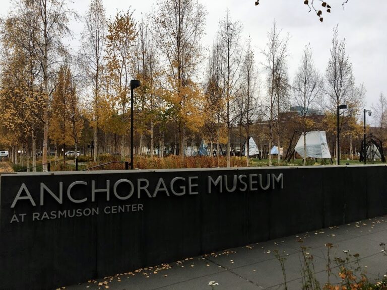 The Clothesline Consignment — Anchorage
