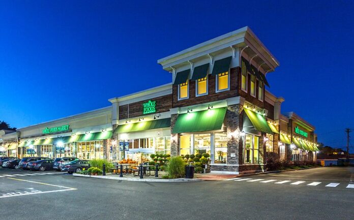 25 Best Fashion Outlets in Connecticut